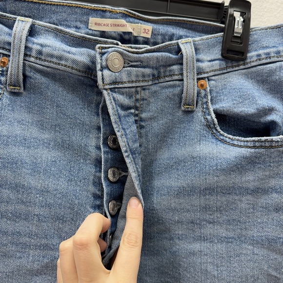 Levi's Jeans Womens 32 Ribcage Straight Ankle High Rise Light Wash Button Fly - Picture 4 of 7